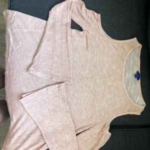 Aeropostale Light Pink off shoulder top